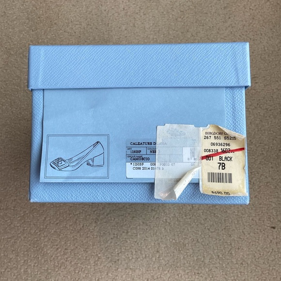 Prada buckle suede pump - Picture 7 of 7